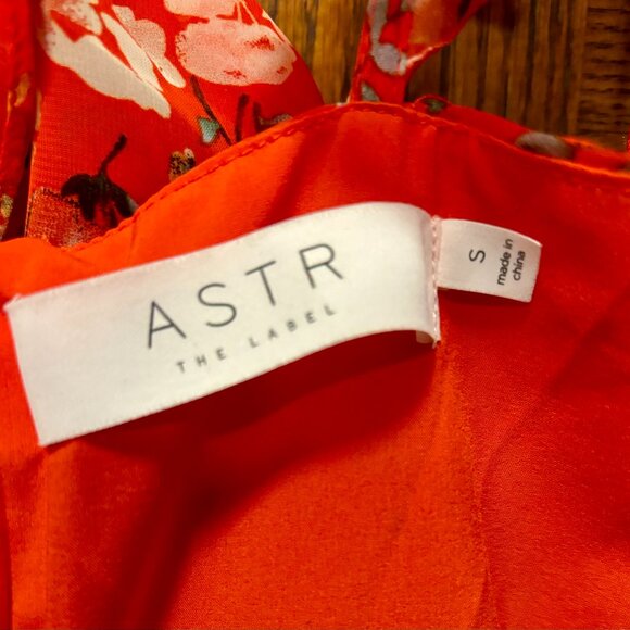 ASTR The Label dress small  New with Tags - Picture 5 of 8